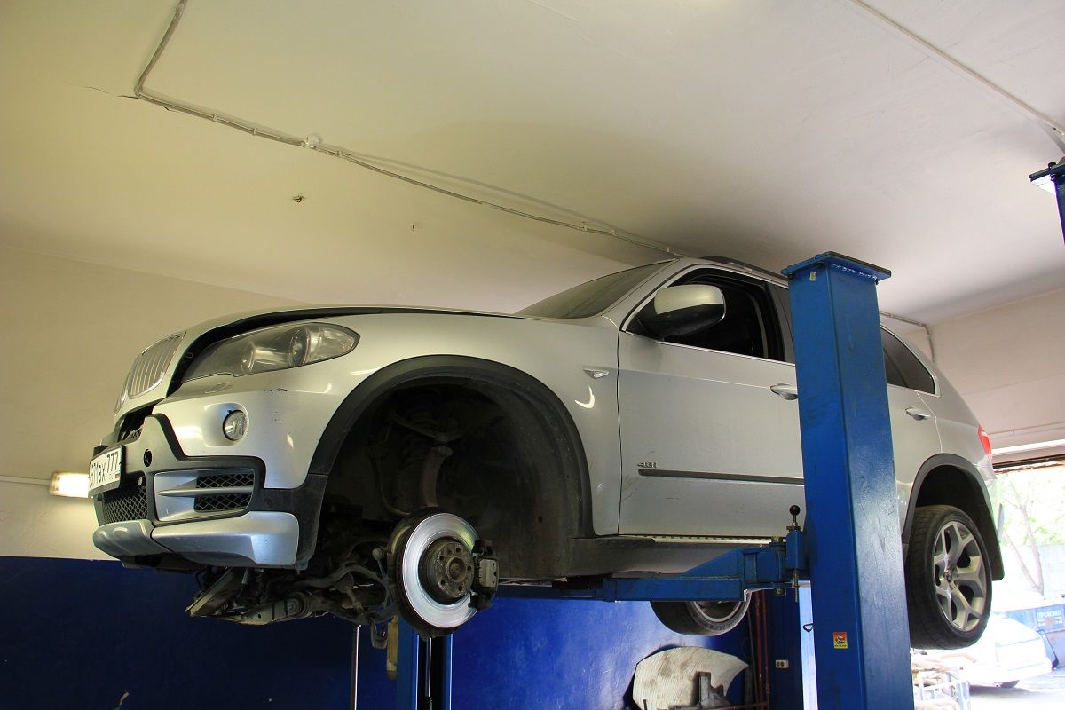 Ремонт подвески БМВ Е70 Х5