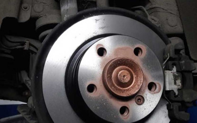 Замена тормозной жидкости