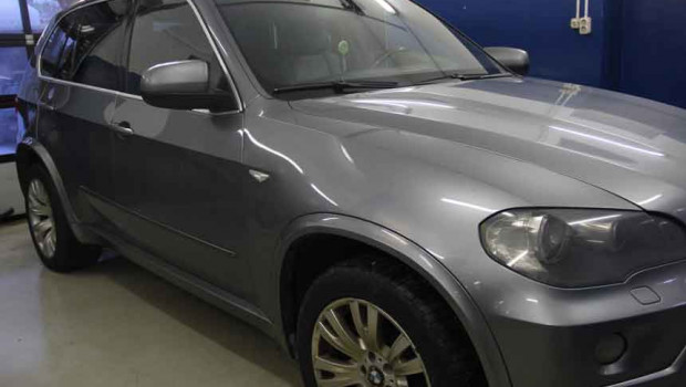 Замена блока накала и свечей накала на БМВ Х5