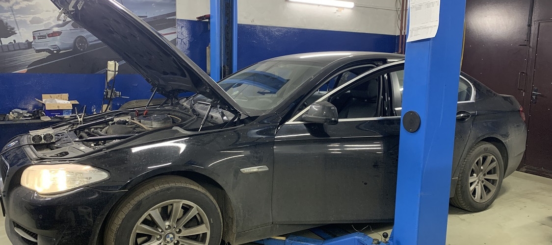 Замена цепей и масляного насоса на BMW F10 N20